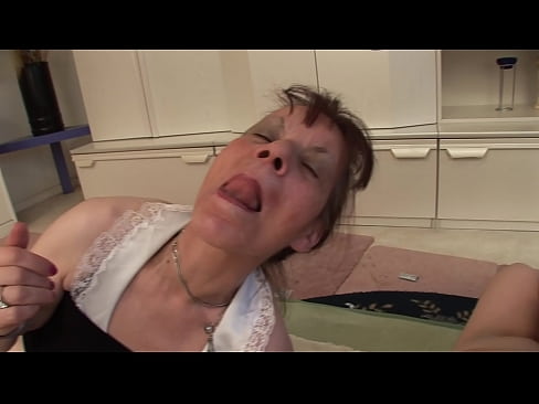 ❤️ Två mormödrar och en farfar har en trekant ☑ Porno at us sv.hochu-sex-tomsk.ru ﹏