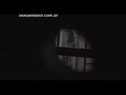 ❤️ Blondie blir hemligt videofilmad av en voyeur från grannskapet gömd bakom ihåliga tegelstenar ☑ Porno at us sv.hochu-sex-tomsk.ru ﹏